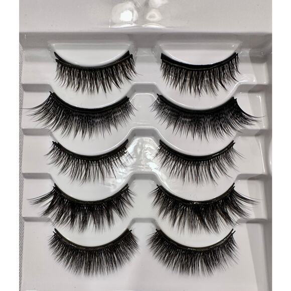 Luxillia Magnetic Lashes with Magnetic Eyeliner and Tweezers 5 pair - Picture 6 of 9